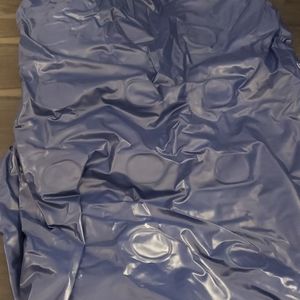 3 separate air matresses  queensize